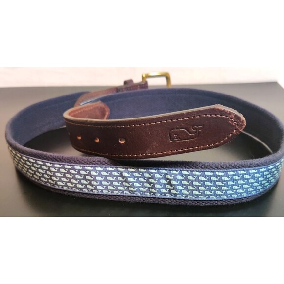 Vineyard Vines Whale Canvas and Leather Tipped Golf belt Size 36 Pre Owned - Picture 8 of 14